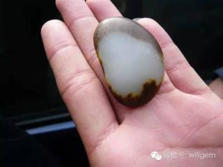 别吃药!多种玉石原石欣赏与鉴别!